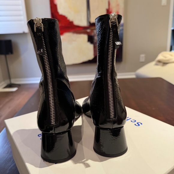 Proenza Schouler Glove Crinkled Patent-leather Ankle Boots In Black - Picture 4 of 5